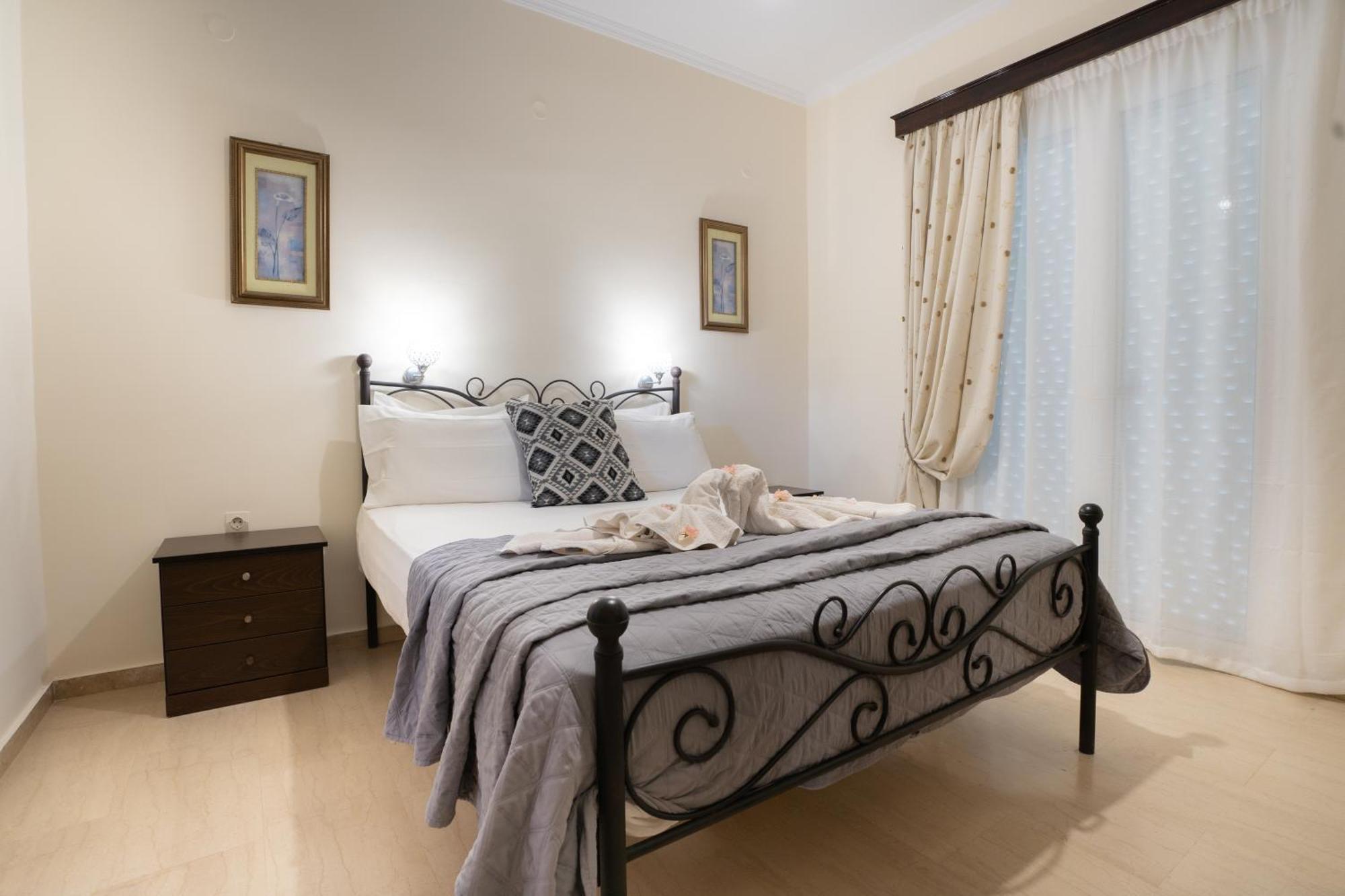 Neraida Apartment Planos